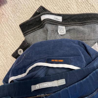 Slim-Sation, Tribal & More Capris Size M/L Plus Leggings (BR2-RG)