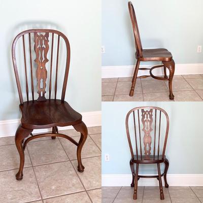 Set Four (4) ~ Queen Anne Style Solid Oak Dining Room Chairs ~ *Read Details