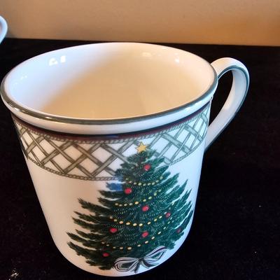 Lenox, Fitz & Floyd, Noritake & More Christmas China  (DR-JS)