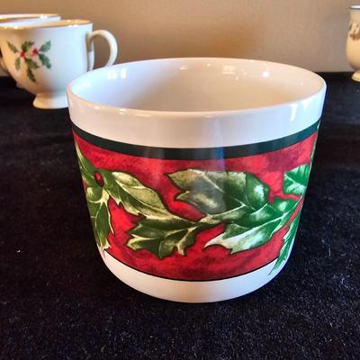 Lenox, Fitz & Floyd, Noritake & More Christmas China  (DR-JS)