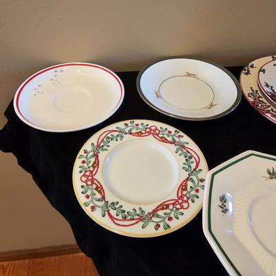 Lenox, Fitz & Floyd, Noritake & More Christmas China  (DR-JS)