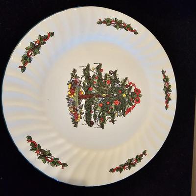 Lenox, Fitz & Floyd, Noritake & More Christmas China  (DR-JS)
