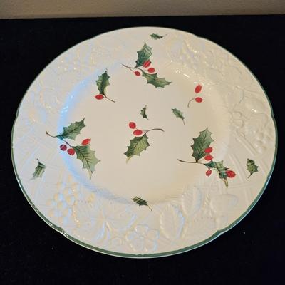 Lenox, Fitz & Floyd, Noritake & More Christmas China  (DR-JS)