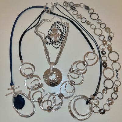 Chicoâ€™s & More 25+ Fashionable Statement Necklaces & More (BR2-RG)