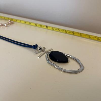 Chicoâ€™s & More 25+ Fashionable Statement Necklaces & More (BR2-RG)