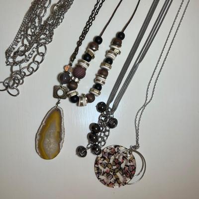 Chicoâ€™s & More 25+ Fashionable Statement Necklaces & More (BR2-RG)