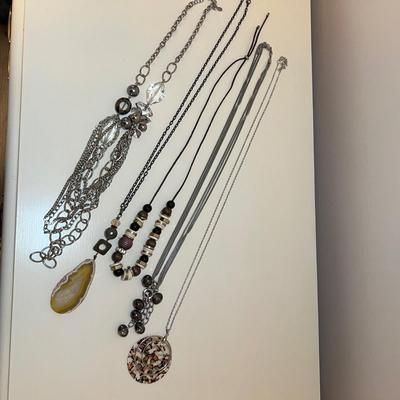 Chicoâ€™s & More 25+ Fashionable Statement Necklaces & More (BR2-RG)