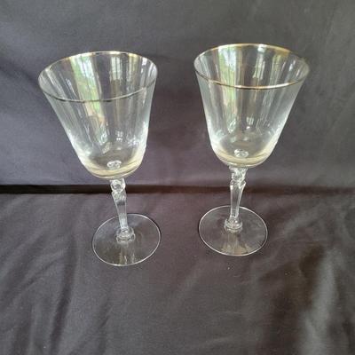 Eight Place Setting Franciscan Masterpiece China and More (SR-DW)