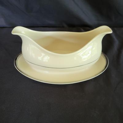 Eight Place Setting Franciscan Masterpiece China and More (SR-DW)