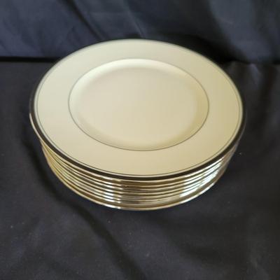 Eight Place Setting Franciscan Masterpiece China and More (SR-DW)