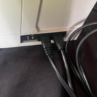 Husqvarna Viking 500 Computer Sewing Machine (SR-MG)