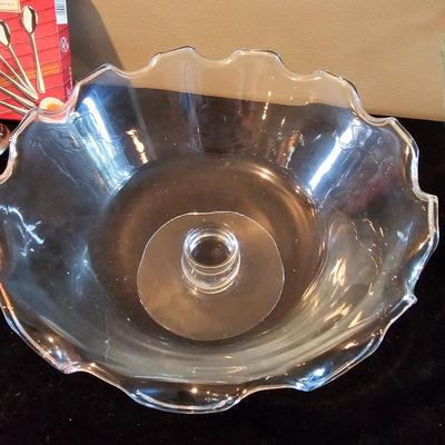 Glass Bowls, Pitchers, Serving Ware  (DR-JS)