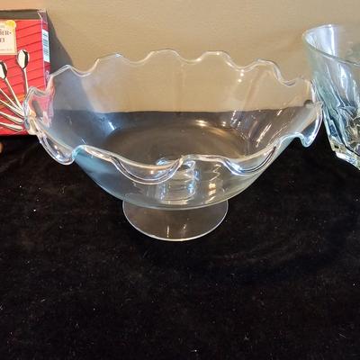 Glass Bowls, Pitchers, Serving Ware  (DR-JS)