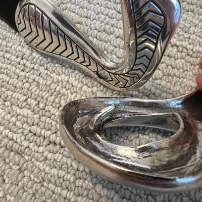 Pashmina & More Scarves Plus Straw Hat, Umbrellas & Belt (BR2-RG)