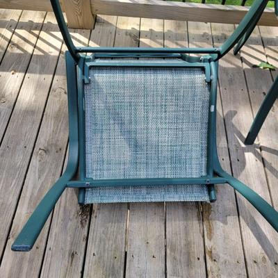 Patio Table and Chairs (P-DW)