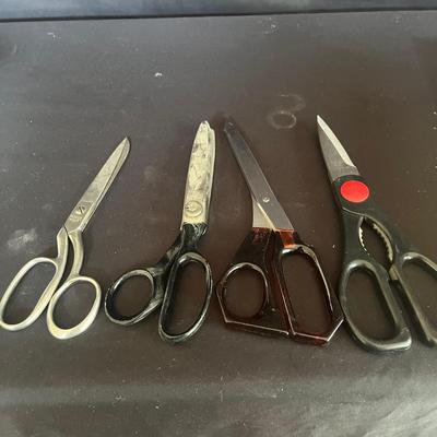 Sewing & Crafting Supplies (SR-MG)