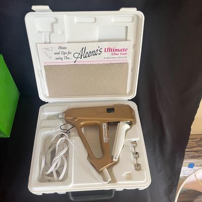 Sewing & Crafting Supplies (SR-MG)