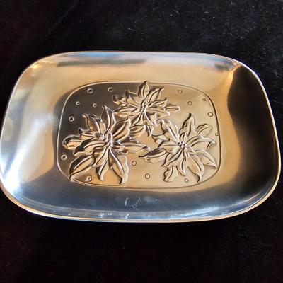 Christmas  Serving Plates  (DR-JS)