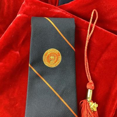 844 University of Illinois Surgery Graduation Lot