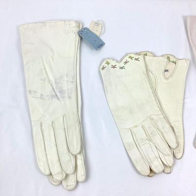 848 Vintage Cream Ladies Glove Lot