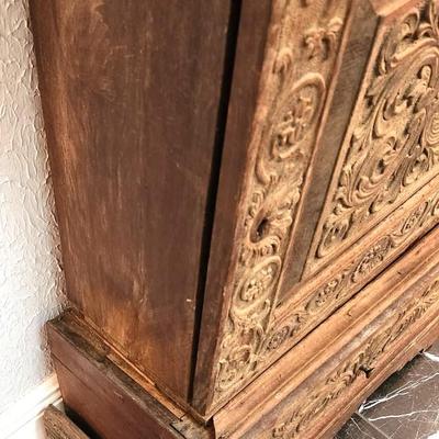 Lot #228 Antique Chinese/Japanese Home Altar - highly carved