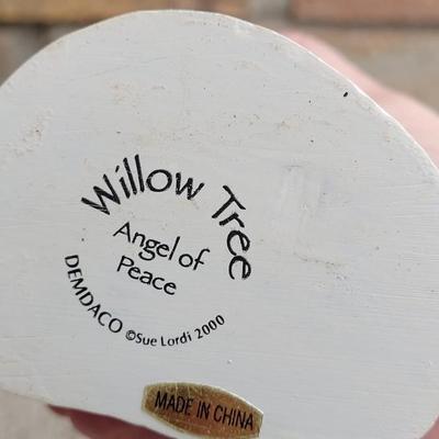 Willow Tree ' Angel of Peace'