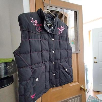 "COWGIRL HARDWARE" LADIES WESTERN VEST