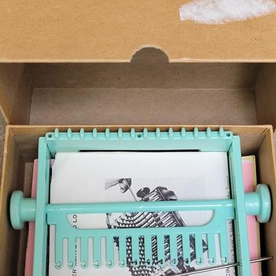 Miniature Loom