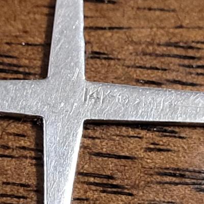 D: 14k White Gold Cross