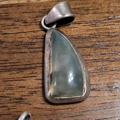 E: Pendants lot - Paua Shell, Dendritic & Fire Quartz, Carnelian, Prehnite