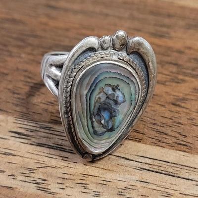 G: Sterling Silver Paua Shell Ring