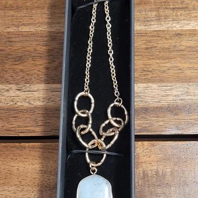 H: Chalcedony Pendant Necklace