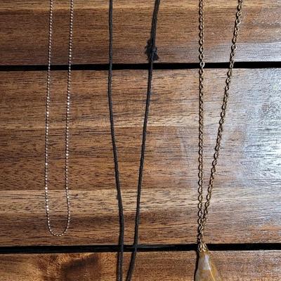 Z: Stone Necklaces and Chain