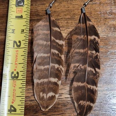 Bb: Real Feather Earrings