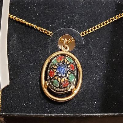Ll: 1968 Sarah Coventry "Light of the East" Necklace