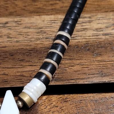 Uu: Stone Inlay Heishi Necklace