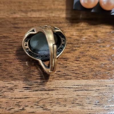 Hhh: New Earrings and Fashion Ring