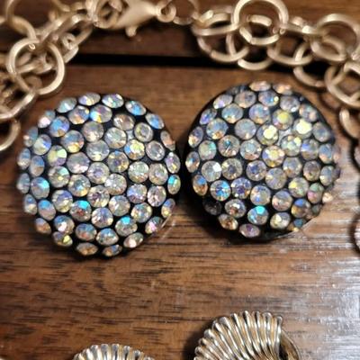 Iii: Clip On Earrings and Gold Tone Necklace
