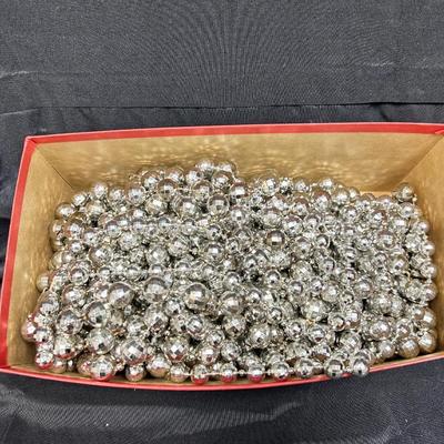 Shoebox Filled with Silver Mirrorball Style Beaded Plastic Christmas Holiday Tree Garland