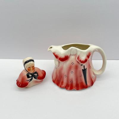 TONY WOOD ~ â€œLittle Old Ladyâ€ ~ Porcelain Tea Pot