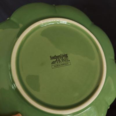 SLAH Verde and Cinnabar Dishes (K-BBL)