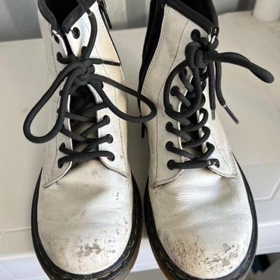 Doc Martins little girls white boots size 2