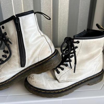 Doc Martins little girls white boots size 2