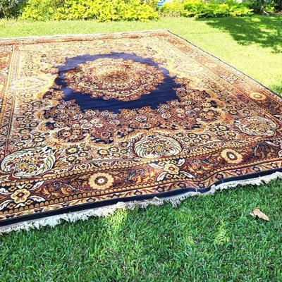 Lot #255  Large Contemporary Room Sized Rug with Traditional Styling