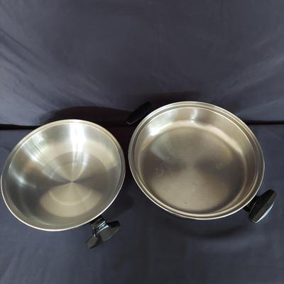 Vintage Pressure Cooker and Chafing Dish (K-BBL)