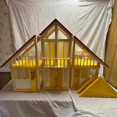 Retro Doll House (BO-KL)