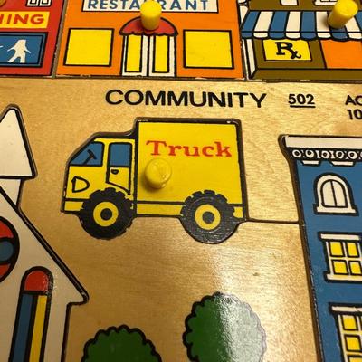 Fisher Price Wooden Puzzles & "Snoopy" Puppy on a Leash (BO-KL)