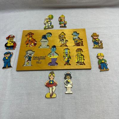 Fisher Price Wooden Puzzles & "Snoopy" Puppy on a Leash (BO-KL)