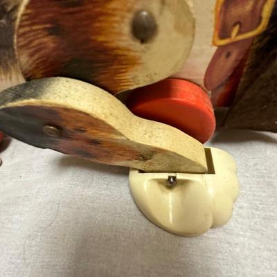 Fisher Price Wooden Puzzles & "Snoopy" Puppy on a Leash (BO-KL)