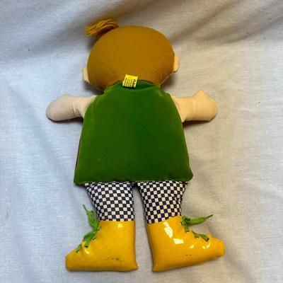 Collection of Raggedy Ann Dolls, Stuffed Animals & Children's' Books (BO -KL) (